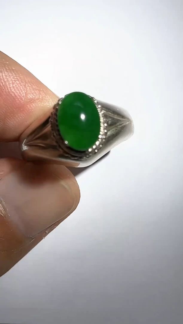 【闪购商品】翡翠戒指合金天然缅甸A货翡翠戒指