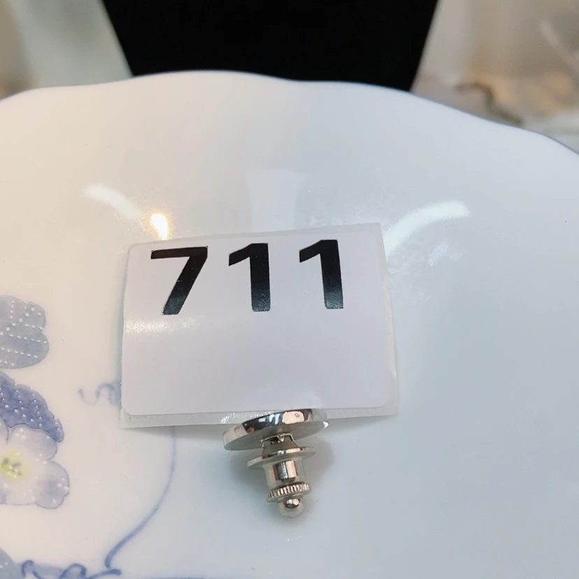 【闪购商品】琉璃颈饰朝*