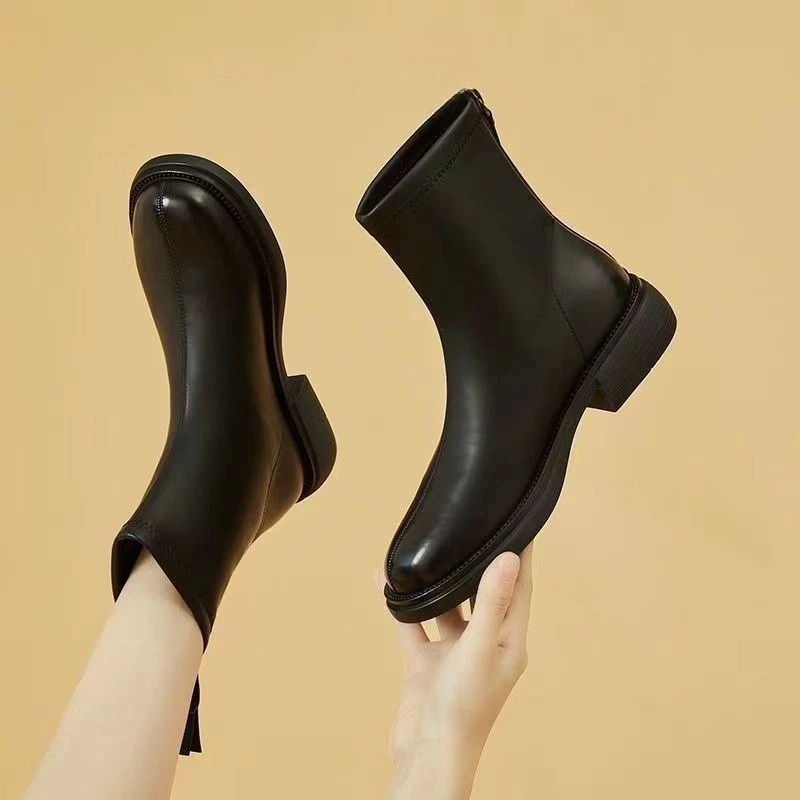 小个子百搭马丁靴女2023新款短靴时尚粗跟韩版网红英伦风瘦瘦靴