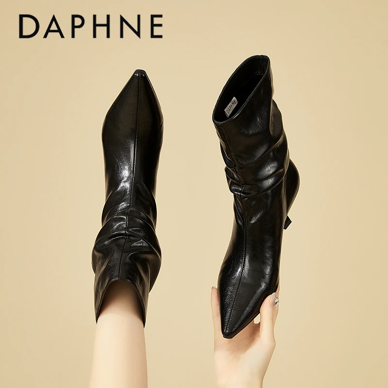 达芙妮白色尖头细跟中筒靴女2025新款黑色性感气质短靴高跟瘦瘦靴