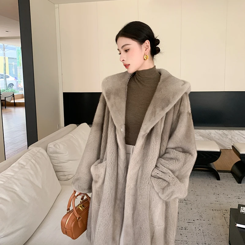 超大码连帽貂皮大衣女整貂进口紫标天鹅绒水貂简约休闲皮草外套