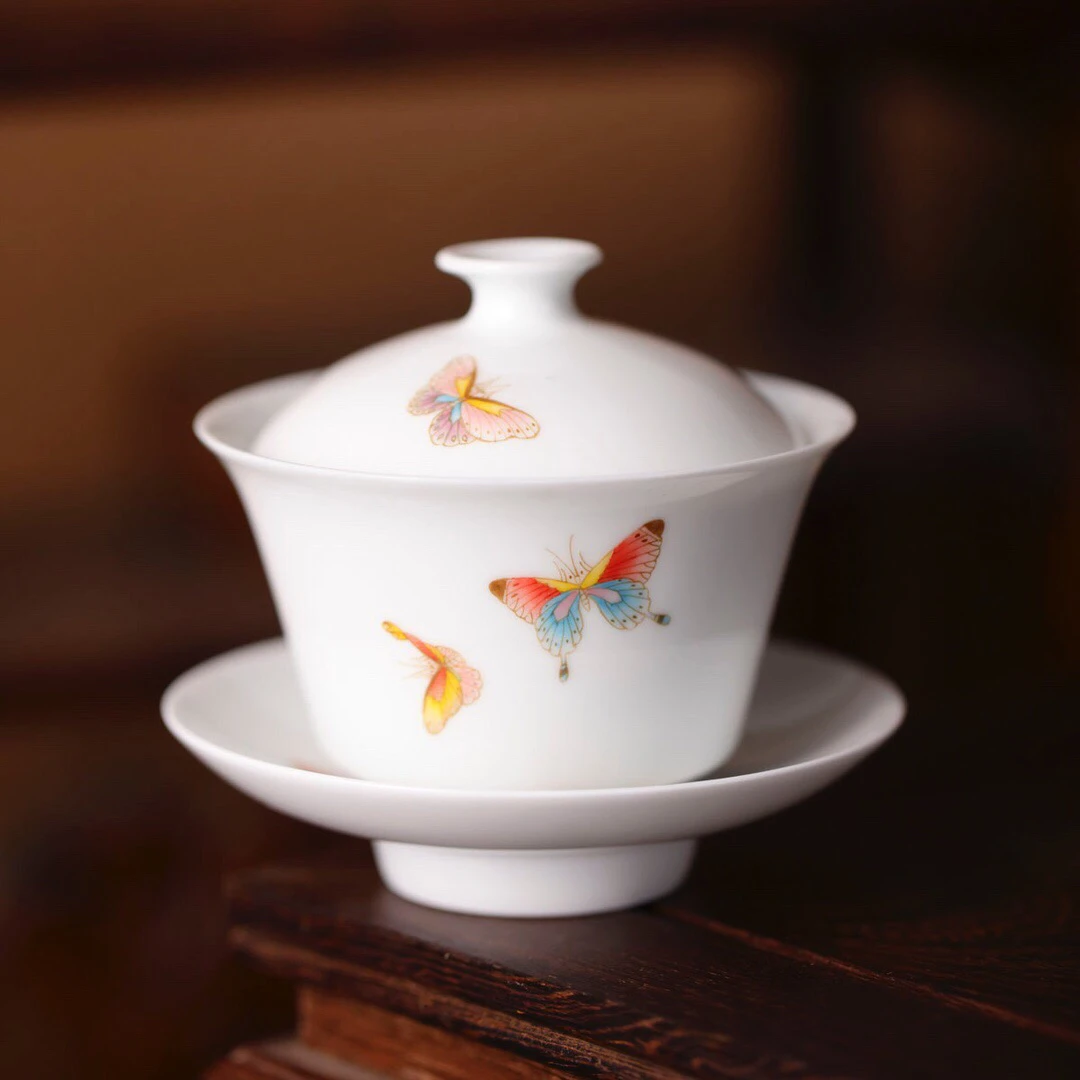 自慢堂-釉中彩如意奉杯蝴蝶盖碗