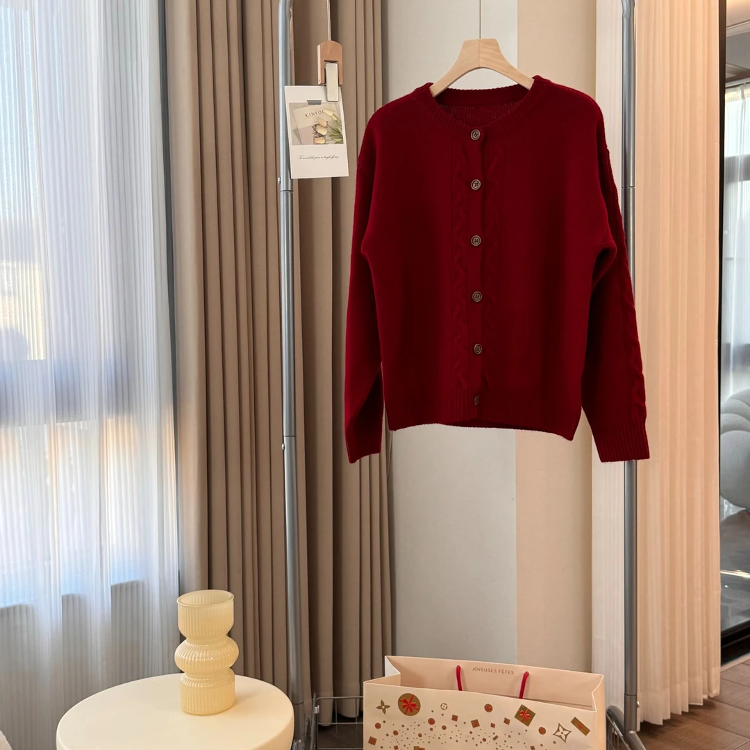 秋冬新品慵懒风纯色麻花圆领开衫绵羊毛软糯舒适开衫外套女气质