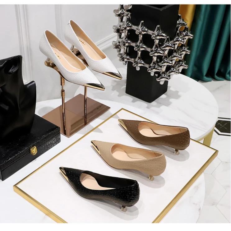 女鞋显瘦细跟中跟浅口金属尖头铁头石头纹单鞋气质跟鞋秋季