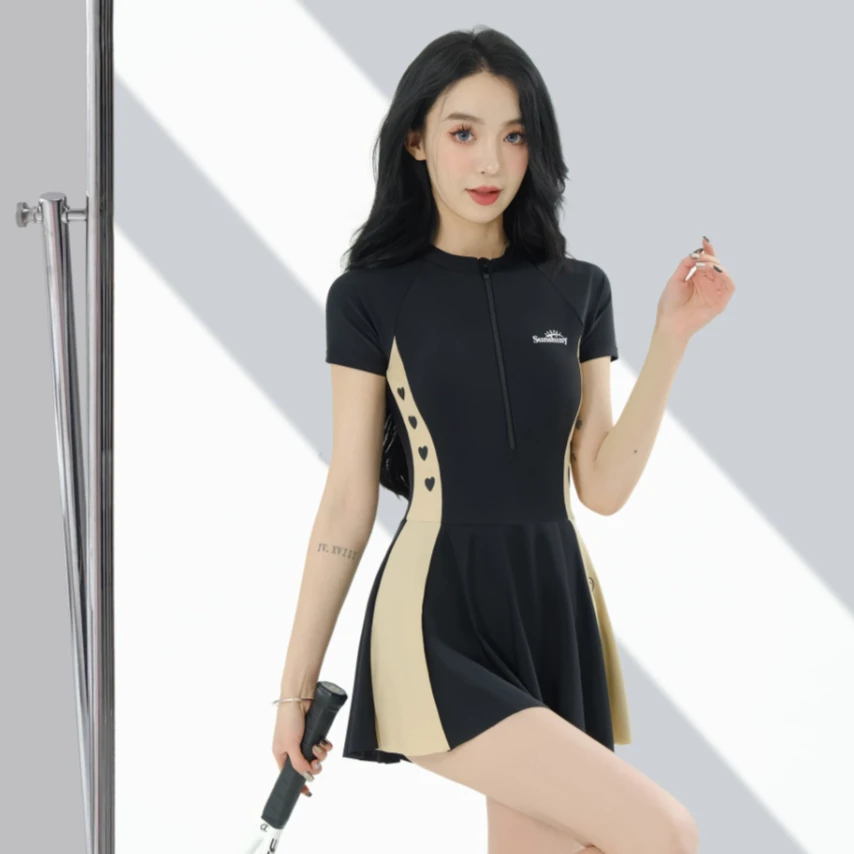 【夏娃优选】13008女士泳衣保守裙式运动风遮肚显瘦