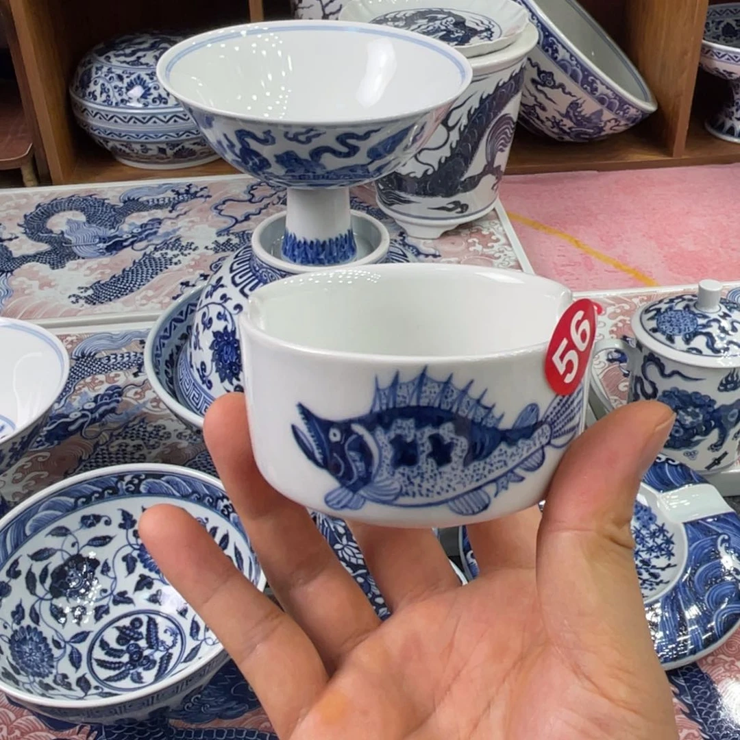 荥****)景德镇手工手绘陶瓷