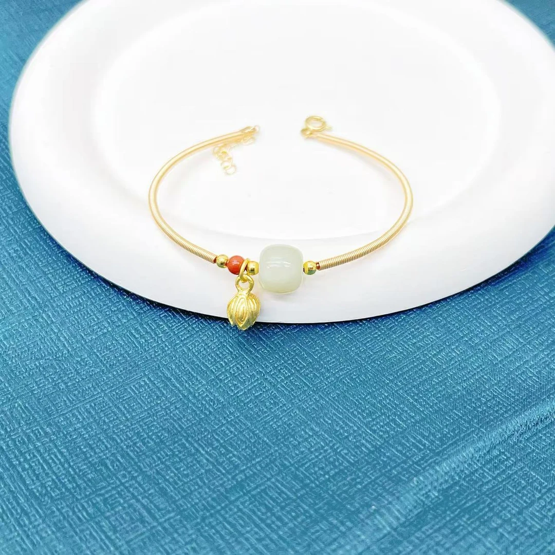 【表哥专属】天然新疆晴水和田玉莲蓬手镯S158