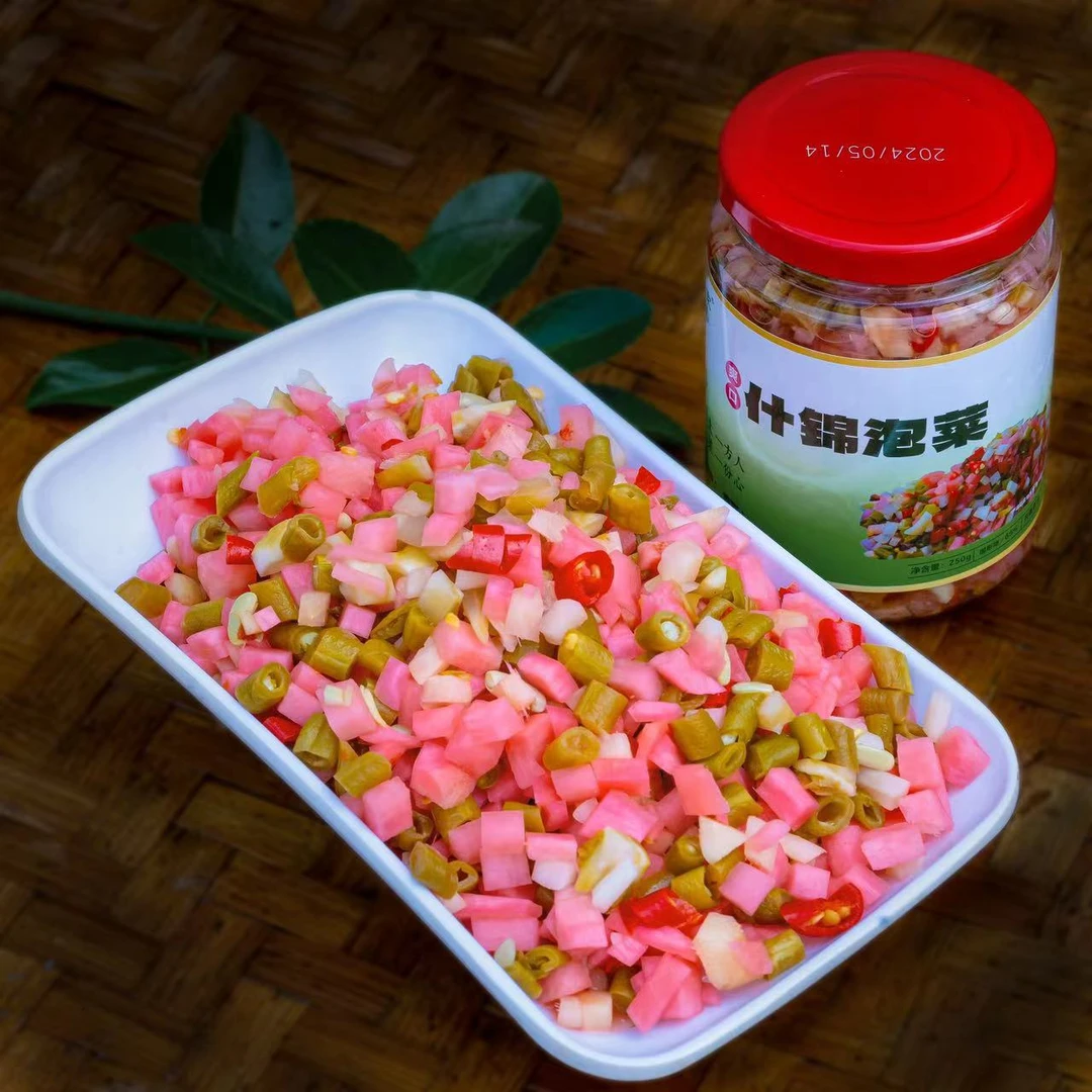 四川什锦泡菜丁农家老母水泡萝卜丁豆角仔姜酸辣下饭咸菜即食罐装