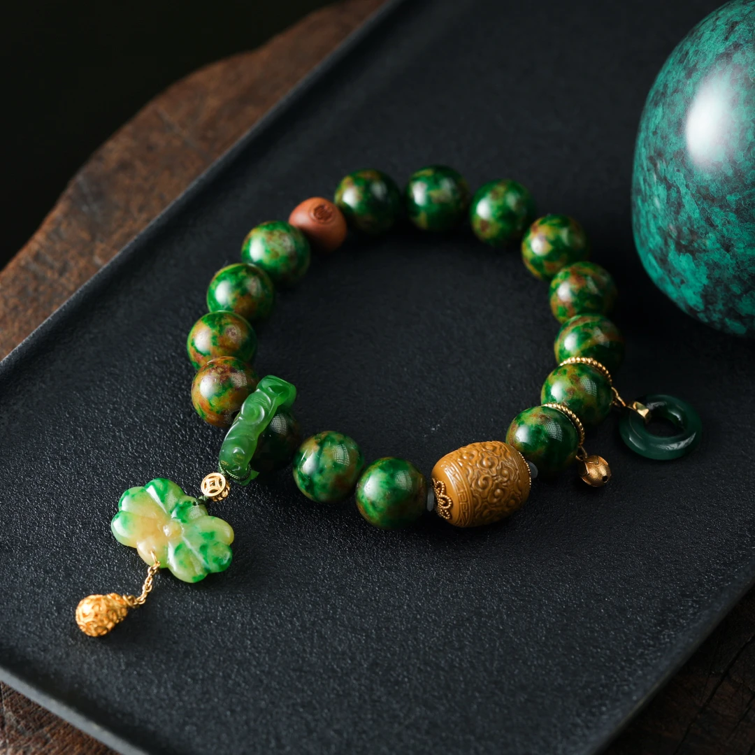 【意婵】天然高品老料翡翠单圈雕荷叶18k金和田玉绿松配件-902719