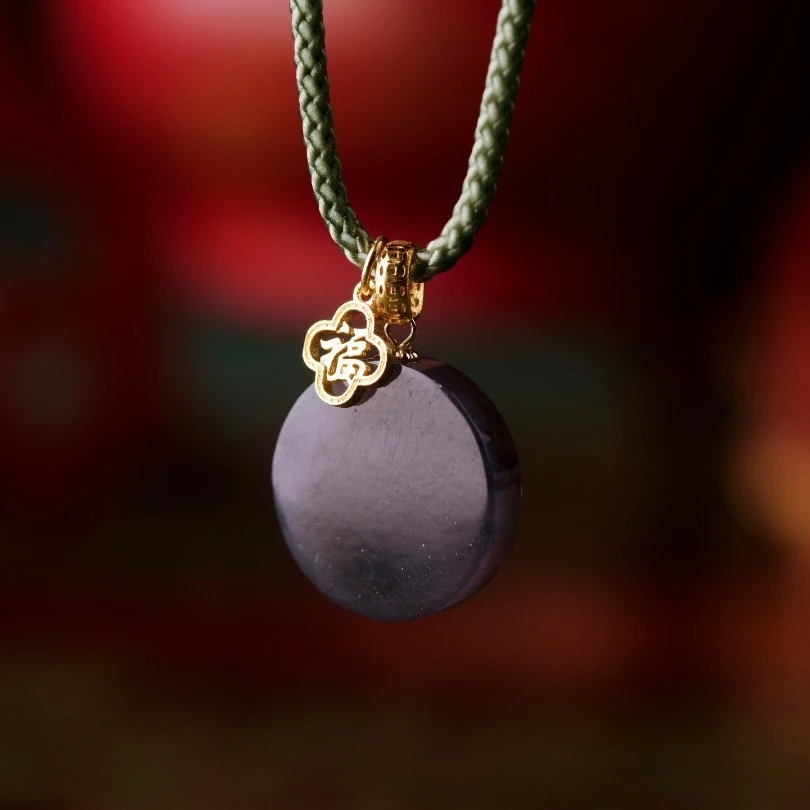 精品天然和田玉烟紫圆牌项链松石18k金配件 901346