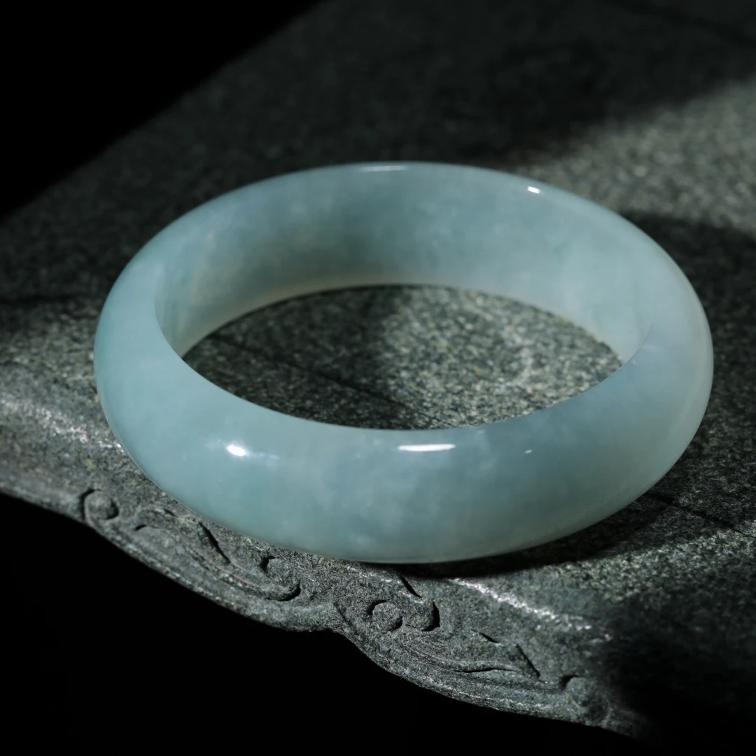 【意婵】雪颜|(圈口55-57mm)天然高品翡翠手镯-906680
