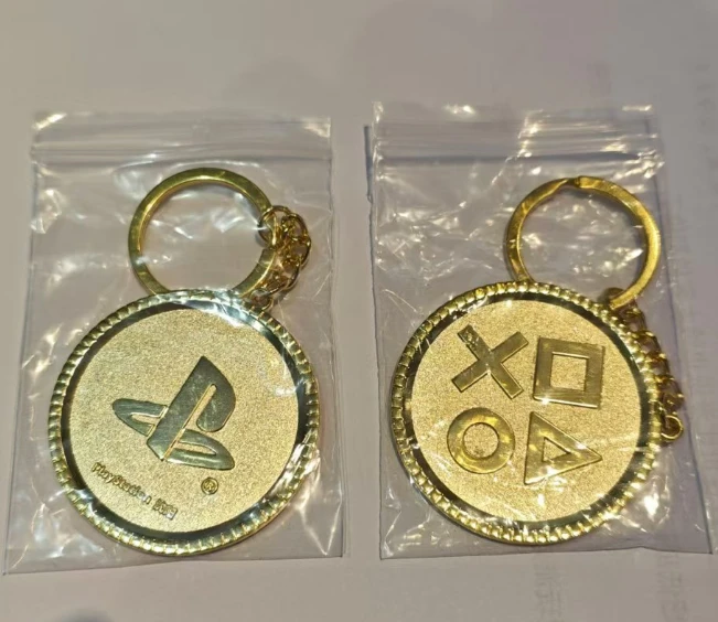 PS5小机器人同款金币造型钥匙扣