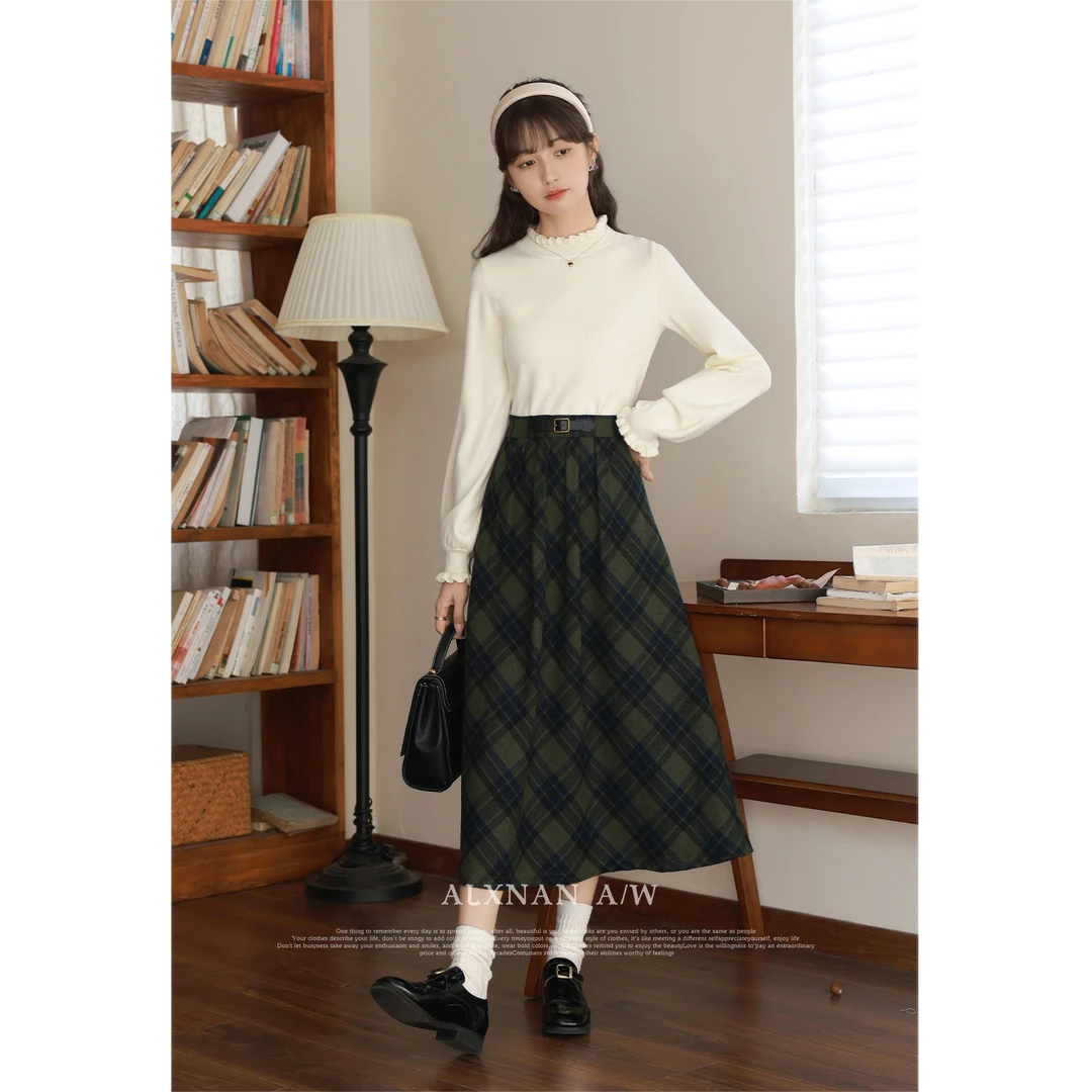 鹿向南《浓情可可》气质高级设计感针织衫秋季显瘦上衣女LXN32537