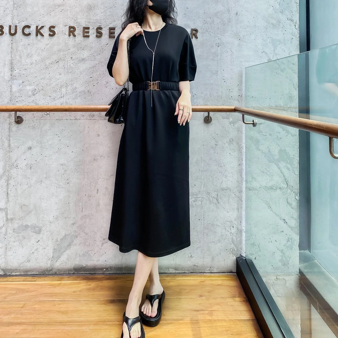 QEIIWMVIP/柒院【柒柒家】春夏百搭设计感法式优雅收腰连衣裙9302