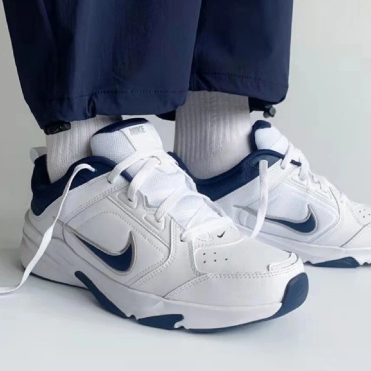 NIKE耐克男子训练鞋DEFYALLDAY厚底增高低帮运动休闲鞋DJ1196-100