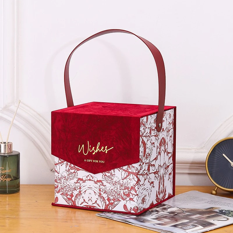 喜糖盒伴手礼盒礼物盒中式化妆品精美丝绒INS风轻奢空盒结婚礼盒