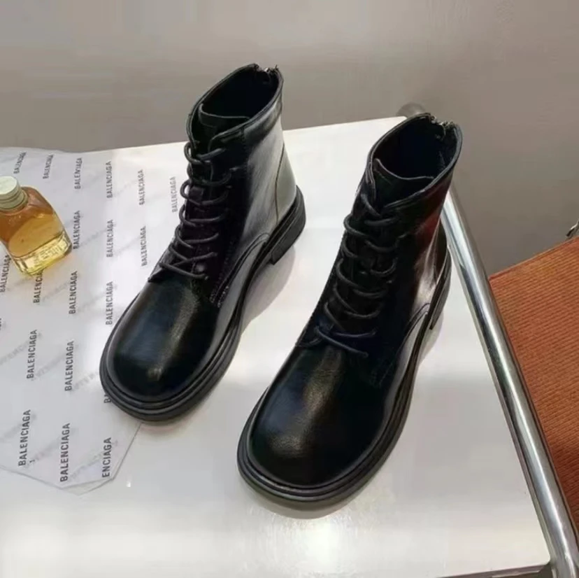 【小巧屋小个子订制】早秋新款2023英伦风春秋网红爆款厚底短靴
