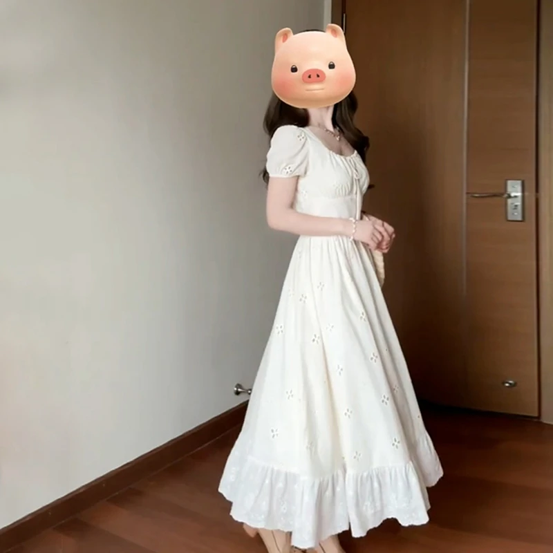 白色泡泡袖温柔风法式连衣裙子女2025夏季新款高级感气质长裙2376