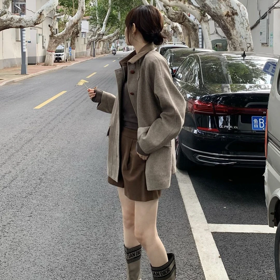 YouSe复古韩系翻领呢子女冬季2025高级感小个子短款毛呢外套7393