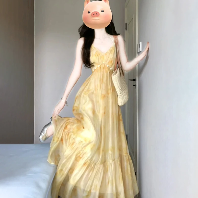 特价黄色碎花吊带仙女裙夏季2024新款绝美海边度假连衣裙子3926
