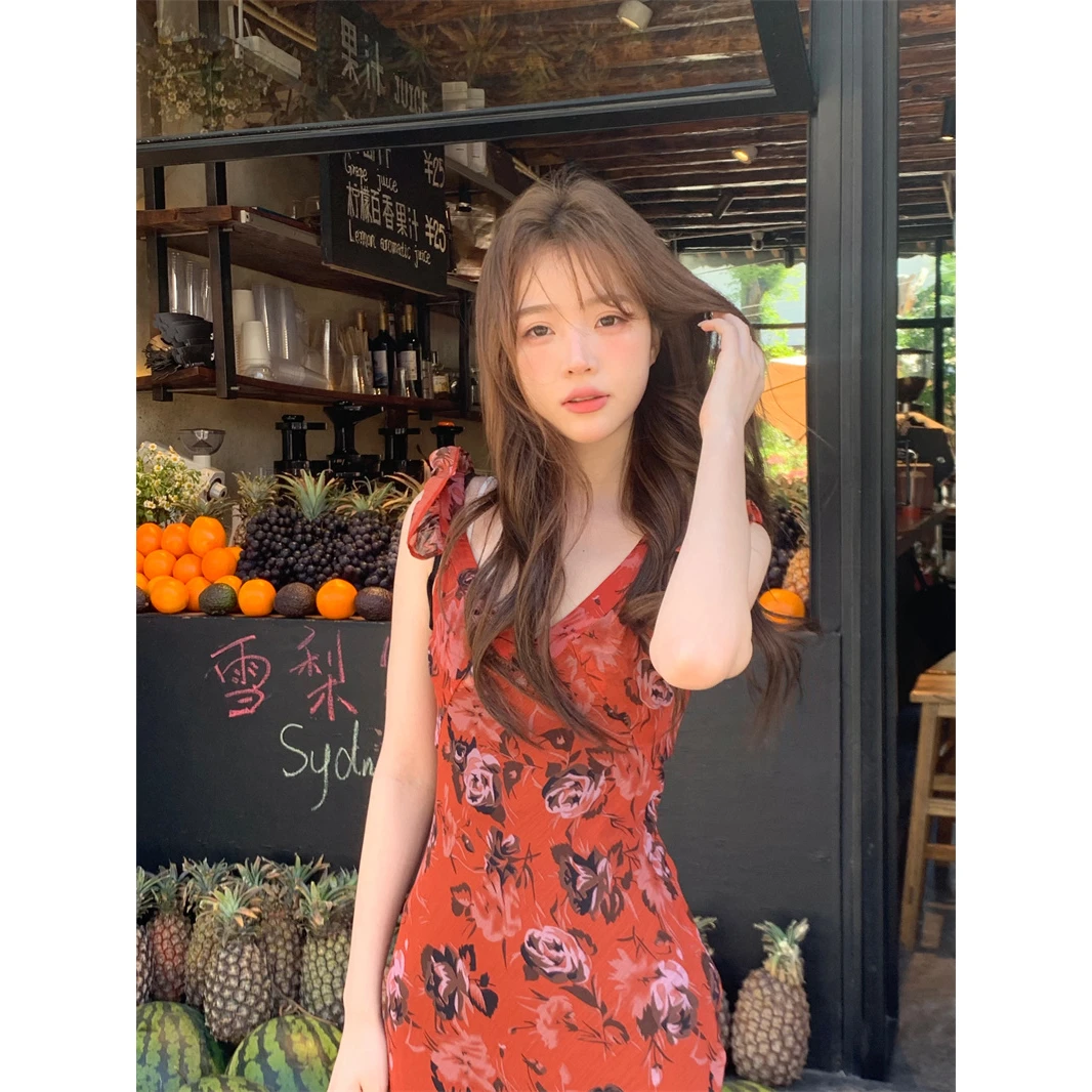 2024夏季爆款时尚修身显瘦法式红色连衣裙碎花性感荷叶边长裙