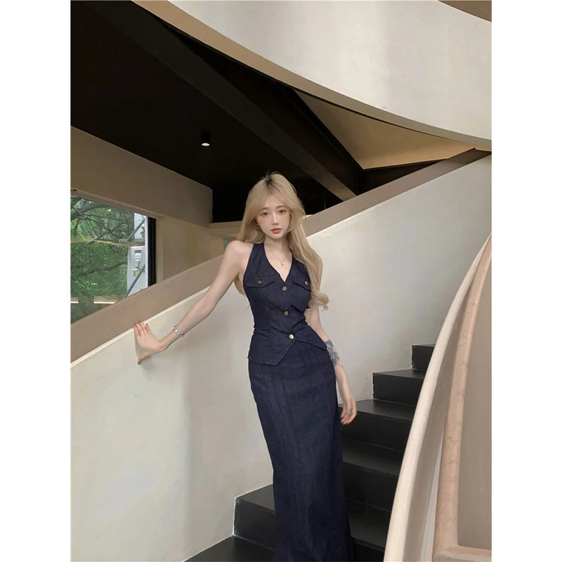 2024夏季新款藏蓝挂脖露背开扣背心马甲上衣女高腰直筒气质半身裙