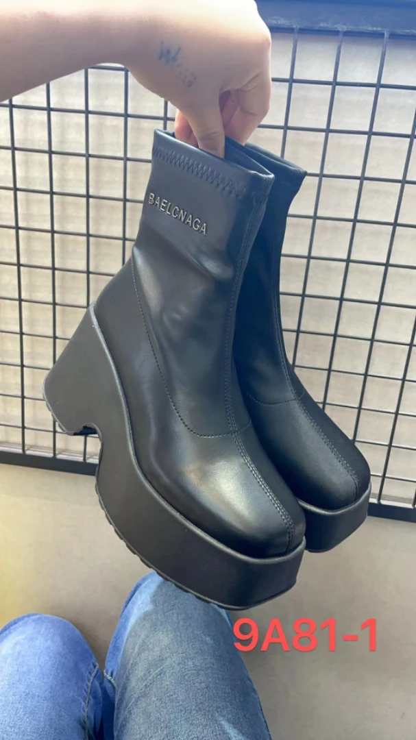 《新疆包邮》2024年新款时尚小个子增高百搭小短靴显瘦9A81-1