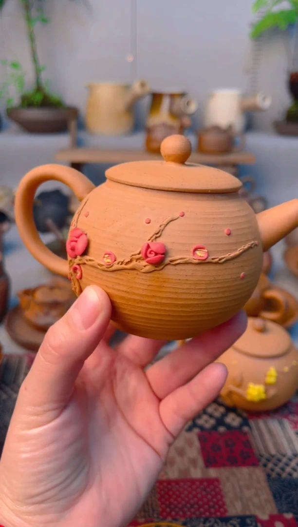 【闪购商品】陶瓷红花茶壶
