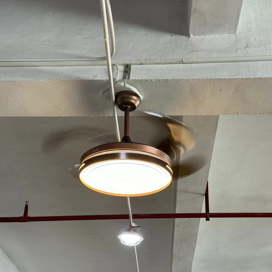 8187咖啡三色变光36W隐形风扇灯库存尾货（铁仓2）99133