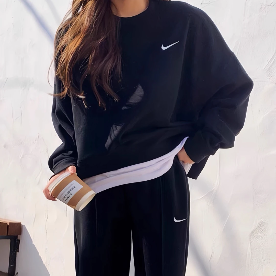 NIKE/耐克男女圆领上衣秋冬季卫衣耐克勾针织加绒刺绣柔软623459