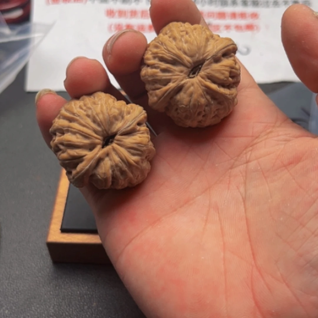 【闪购商品】文玩核桃吊坠K*