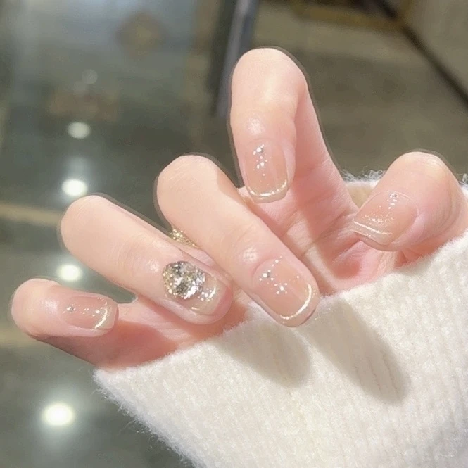 【水波幻影】野世手工穿戴甲 香槟金细闪猫眼 爆闪堆钻千金风美甲