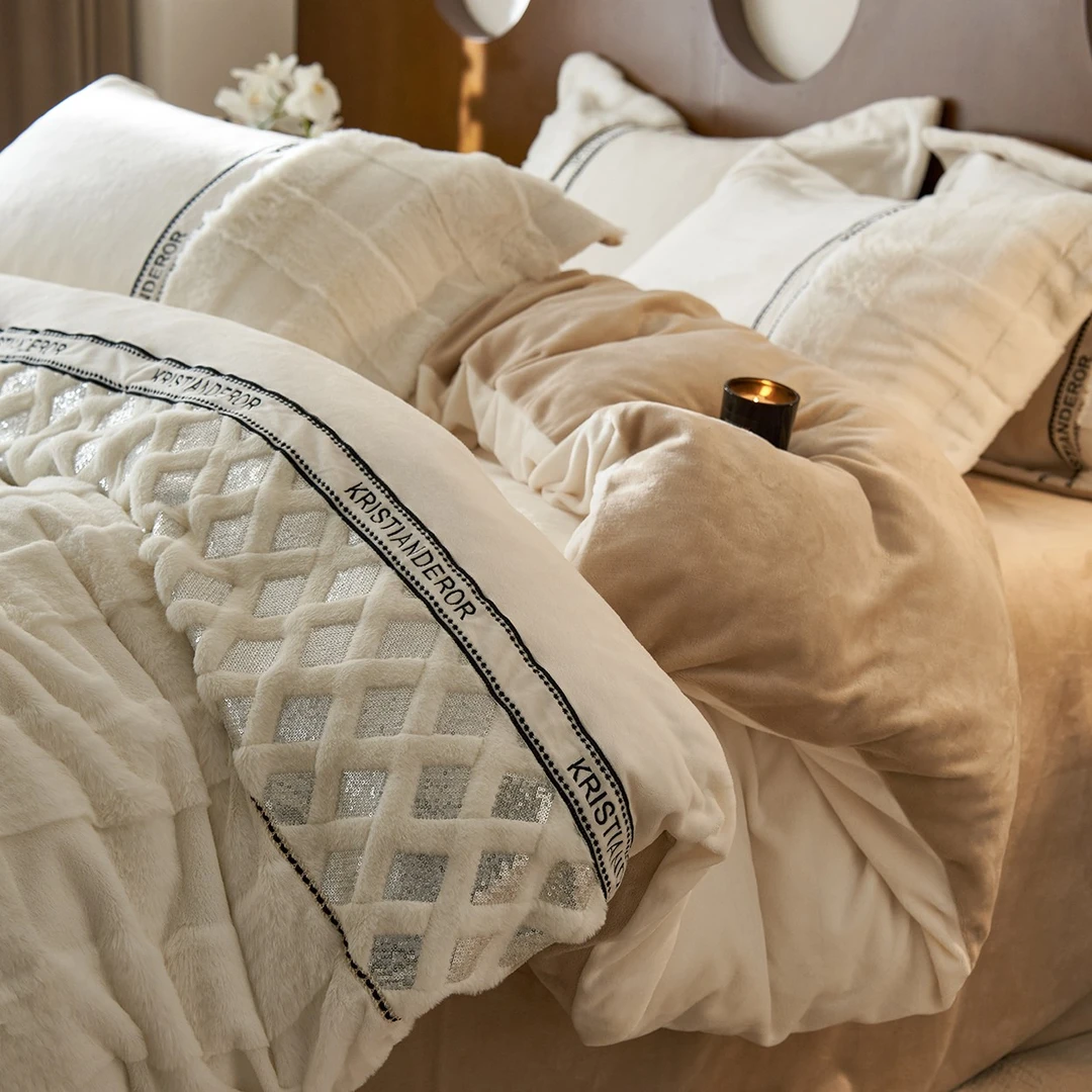 巢尔【光影】美拉德风仿獭兔绒牛奶绒四件套刺绣工艺款被套绒毛套件