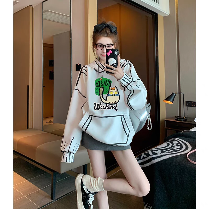 白色印花连帽卫衣女2026新款爆款秋季薄款ins美式复古设计感上衣