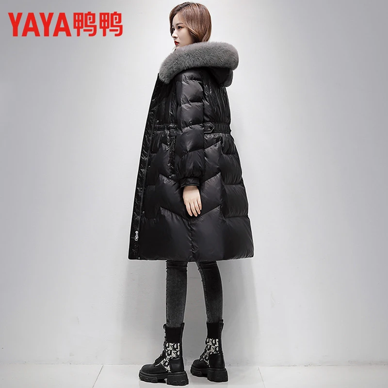 YAYA/鸭鸭爆款羽绒服女冬中长款收腰显瘦毛领鸭绒加厚保暖外套