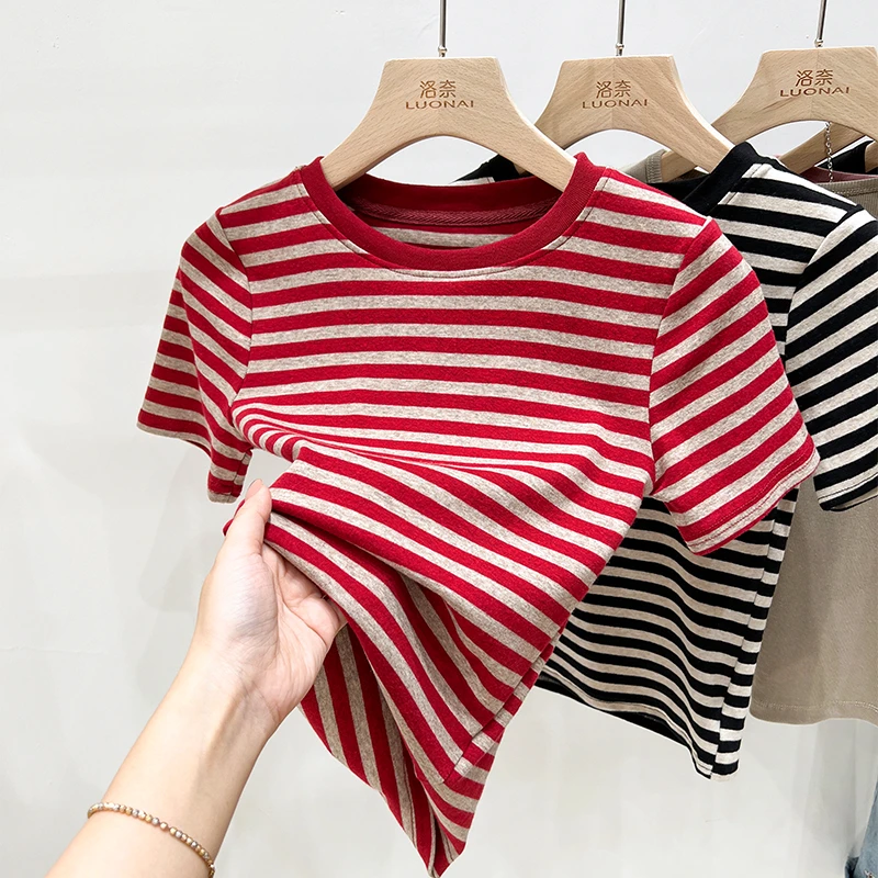 欧货条纹t恤女短袖夏季2026新款撞色独特别致显瘦修身上衣女体恤