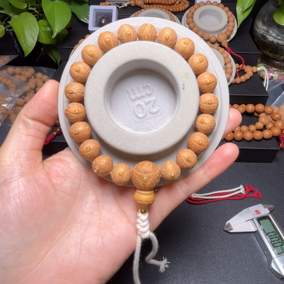 凤眼菩提吊坠12mm2024新籽手串