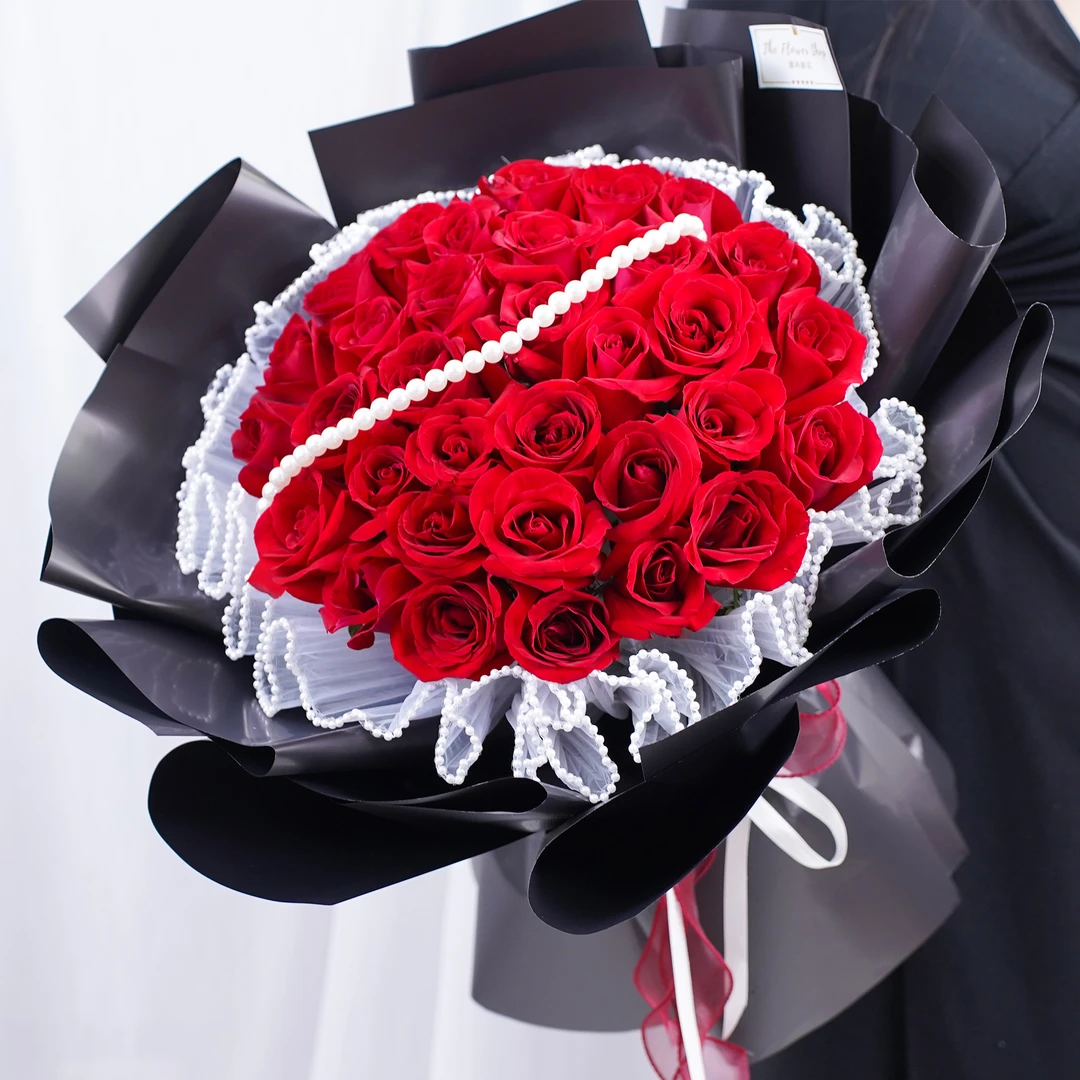 【请接收我的爱】33朵红玫瑰送女朋友老婆闺蜜爱人生日礼物表白求婚附近鲜花店情人节鲜花小时达同城配送