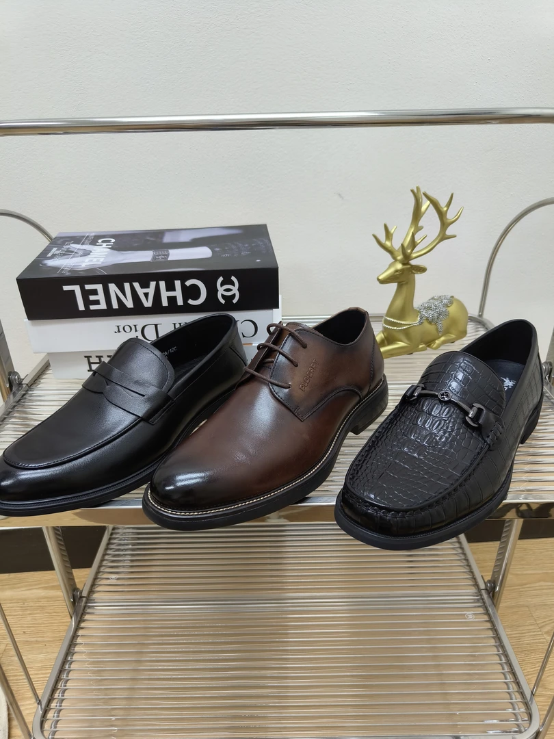 微瑕   头层牛皮  男士真皮皮鞋  断码