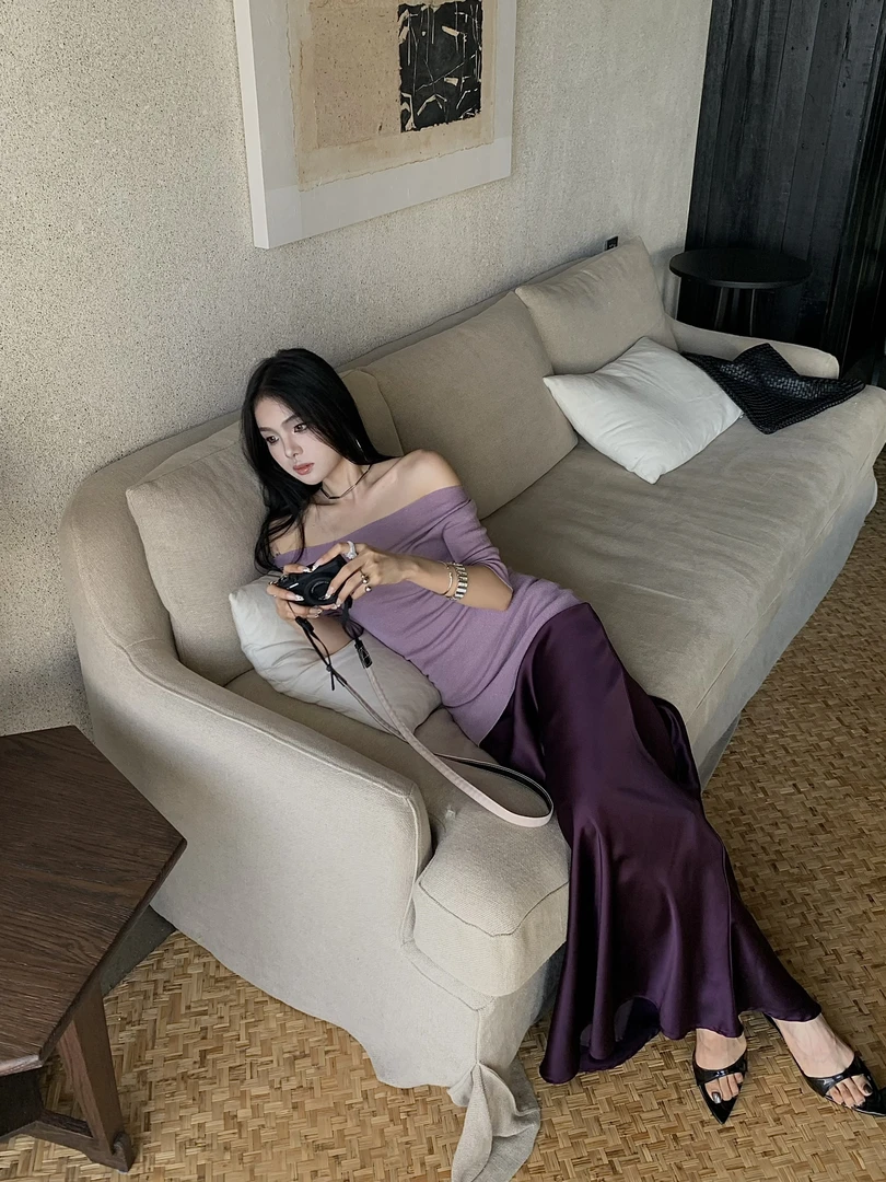 除于七【优雅至上】显白气质感短袖一字肩露肩修身显瘦针织上衣1859