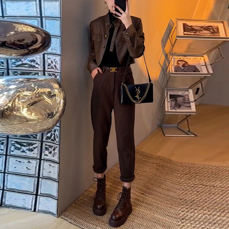 春季一整套美拉德穿搭女洋气高级感长袖皮外套高腰显瘦休闲裤套装