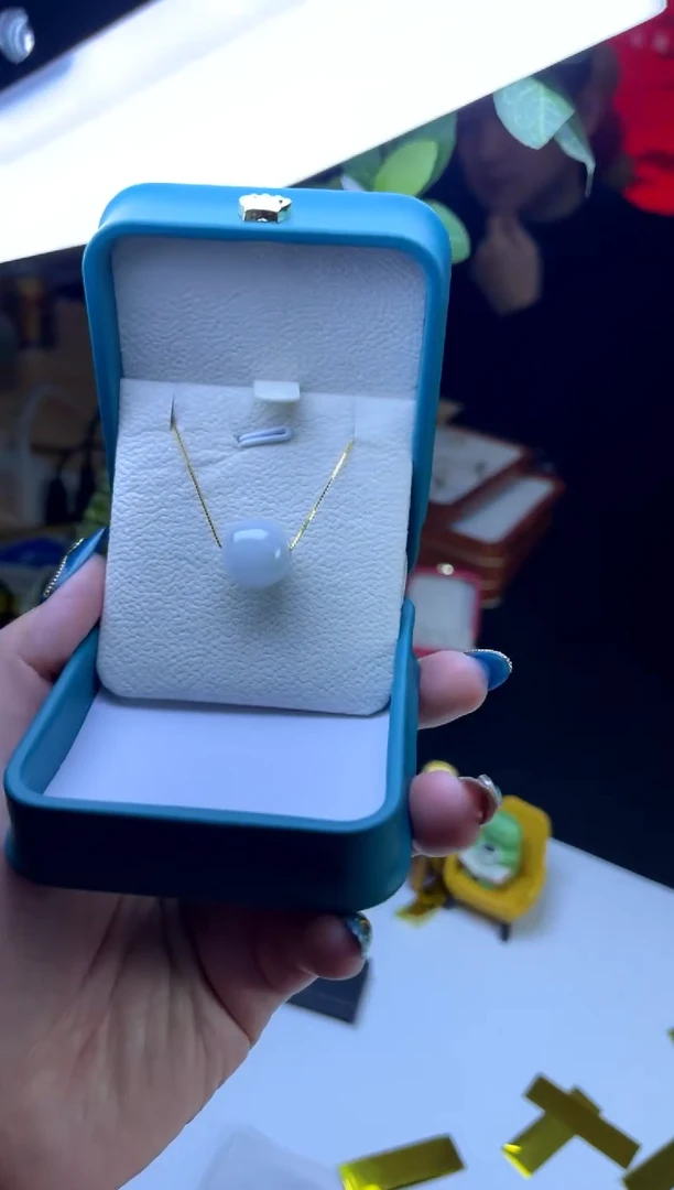 【闪购商品】翡翠挂件未镶嵌珠子发一件