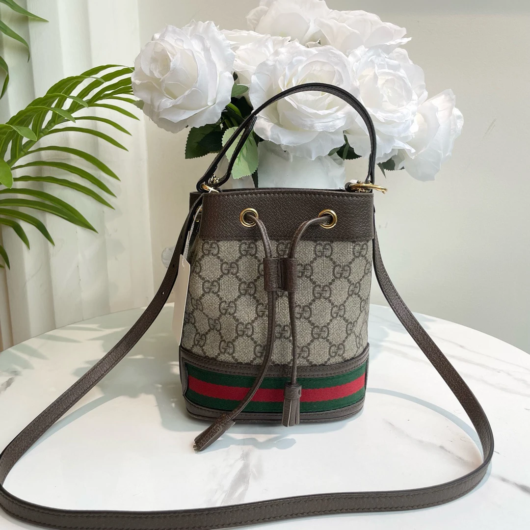 95新 GUCCI/古驰 御古屋/03477/op水桶
