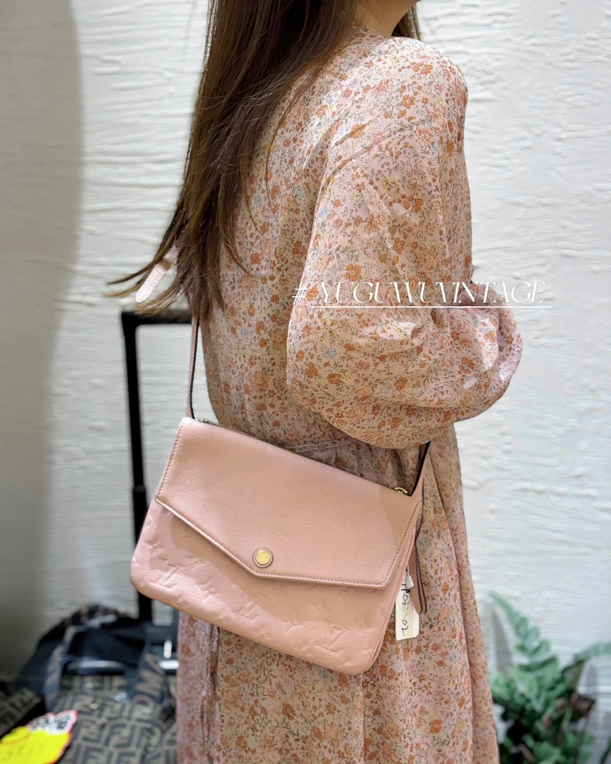 95新 LouisVuitton/路易威登 御古屋/77846/粉色斜挎包 15年