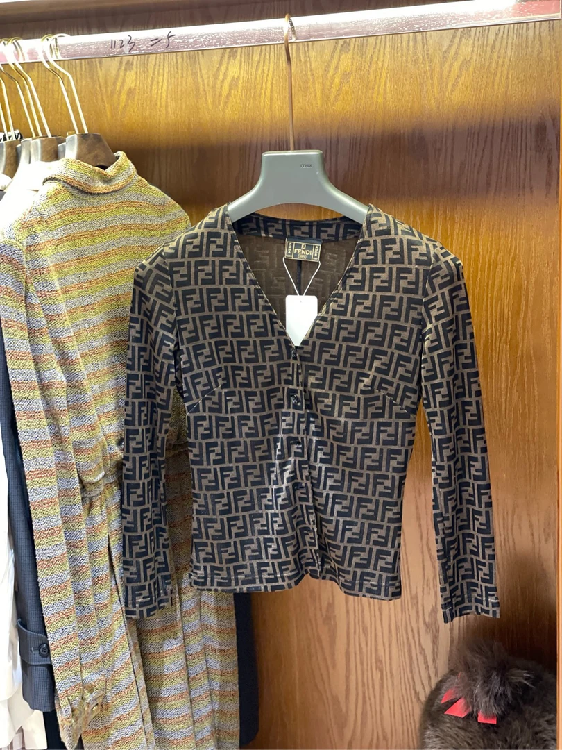95新 FENDI/芬迪 御古屋/09770/冰丝衬衫