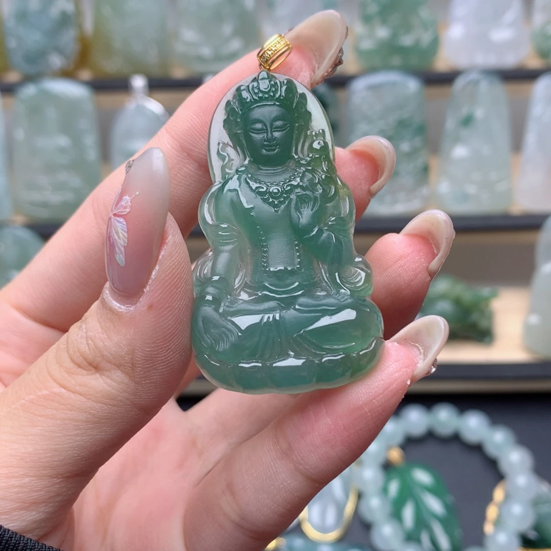 翡翠颈饰18K金镶嵌度母观音
