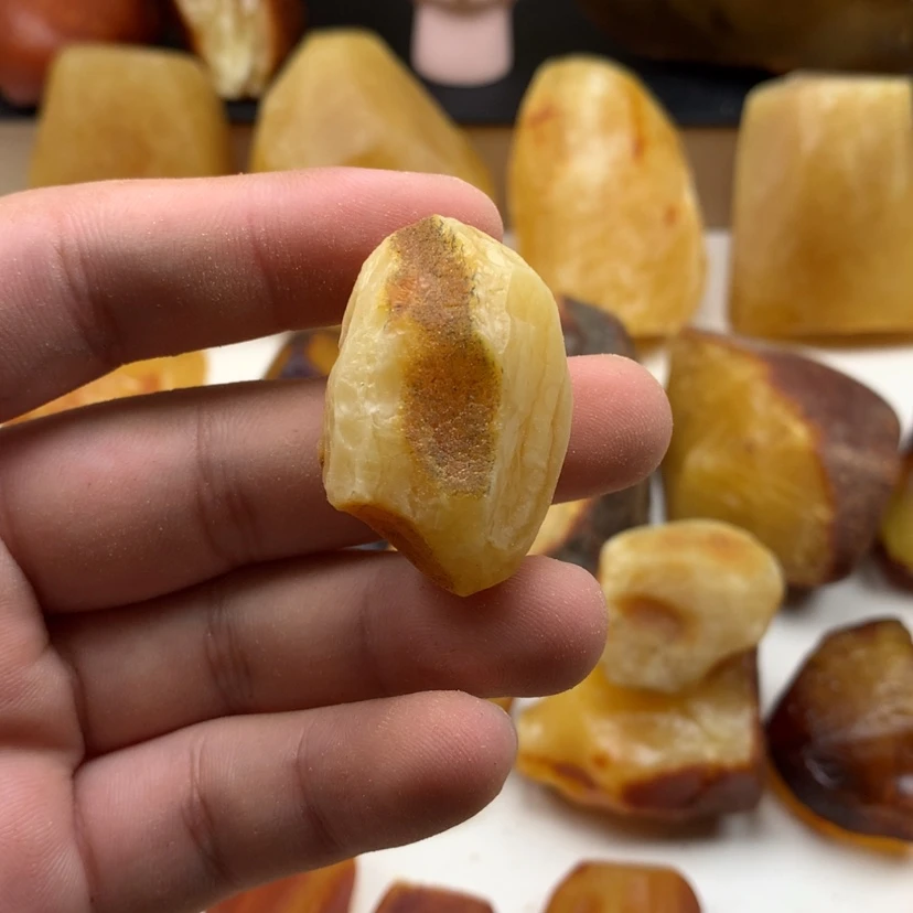 【闪购商品】定制琥珀未镶嵌雅*