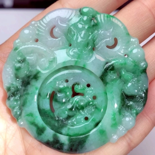 翡翠吊坠(不含链)未镶嵌