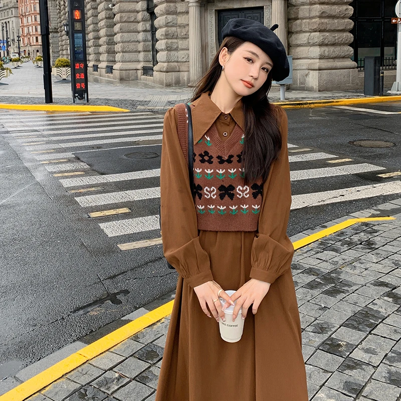 秋装毛衣马甲两件套连衣裙新款春秋显瘦气质长袖针织时尚复古秋季