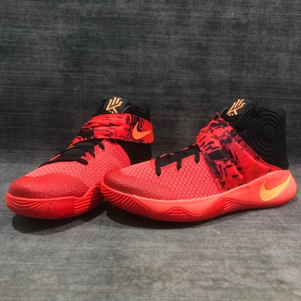 44码/欧文2 地狱红 9.9新 气垫未踩开 鞋垫标签在 无原盒 篮球鞋